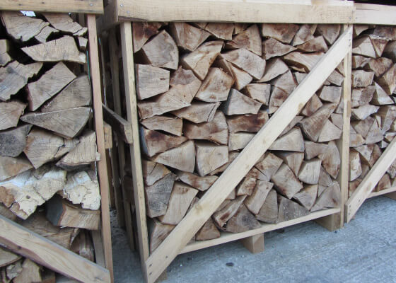 Ukladané palivové drevo Tvrdé - Suché